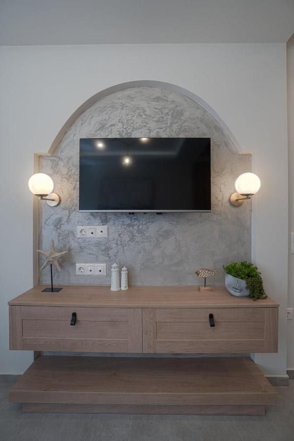 Апартаменты Jacuzzi Maisonette In Sfakia Center 'New 2023' Хора-Сфакион Экстерьер фото