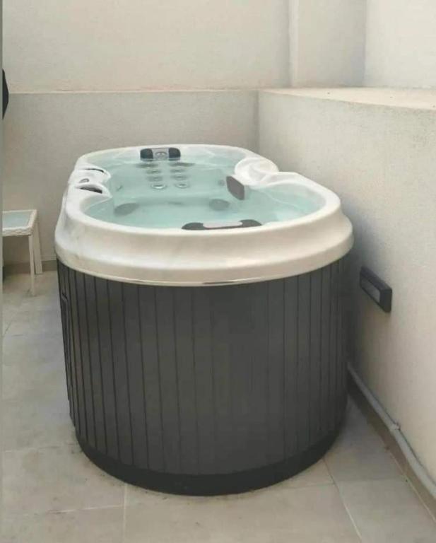 Апартаменты Jacuzzi Maisonette In Sfakia Center 'New 2023' Хора-Сфакион Экстерьер фото